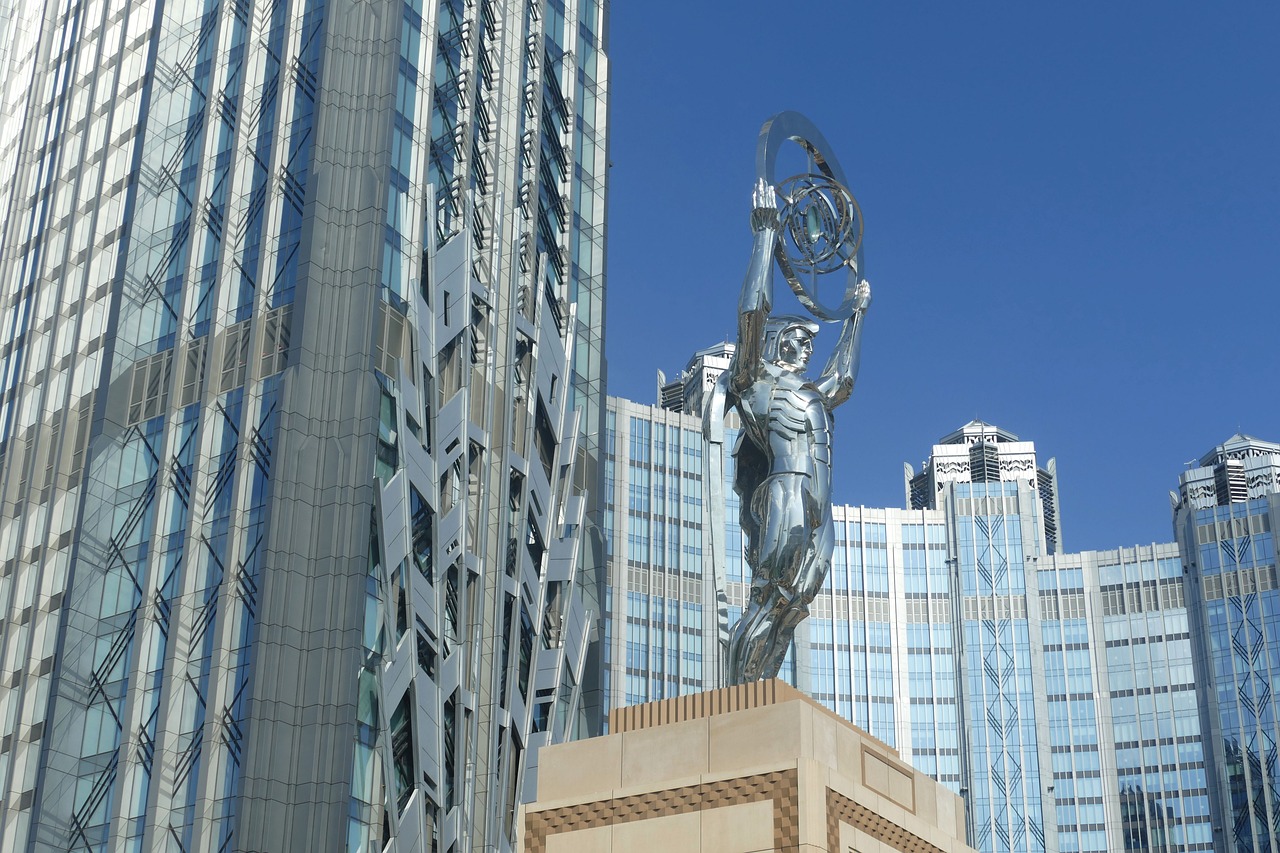 纳斯达克,揭秘纳斯达克，全球科技巨头背后的交易市场故事