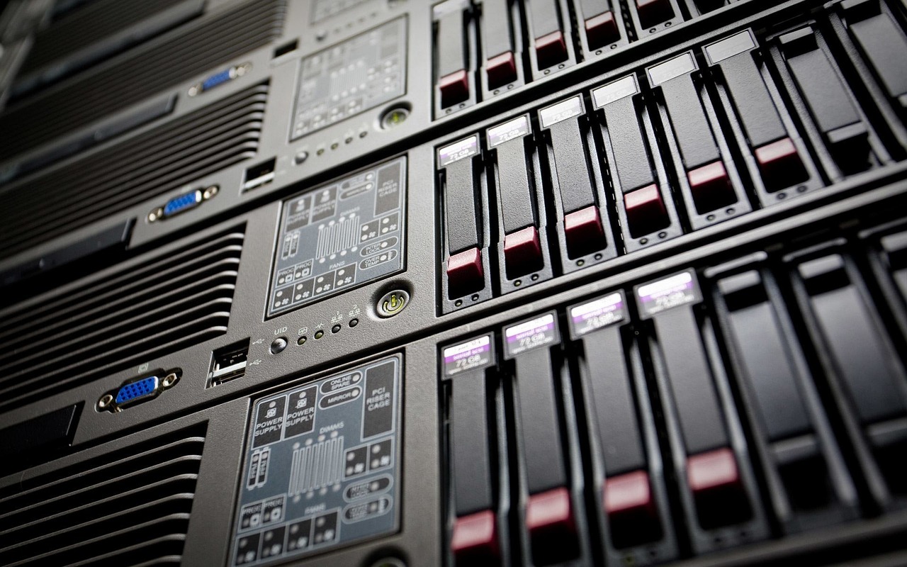 揭秘IBM，从硬件巨头迈向数字化转型先锋的历程